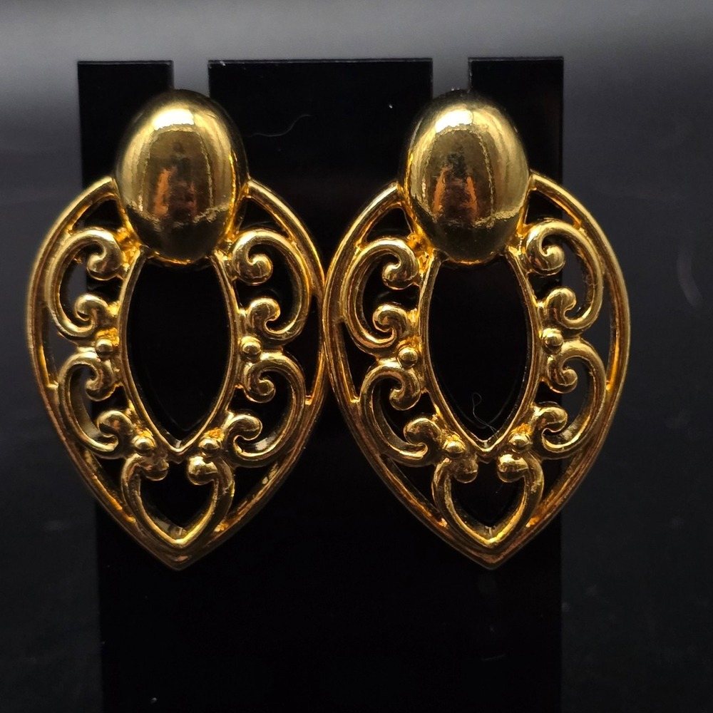 Avon Door Knocker Earrings Gold Tone Filigree Vintage Jewelry